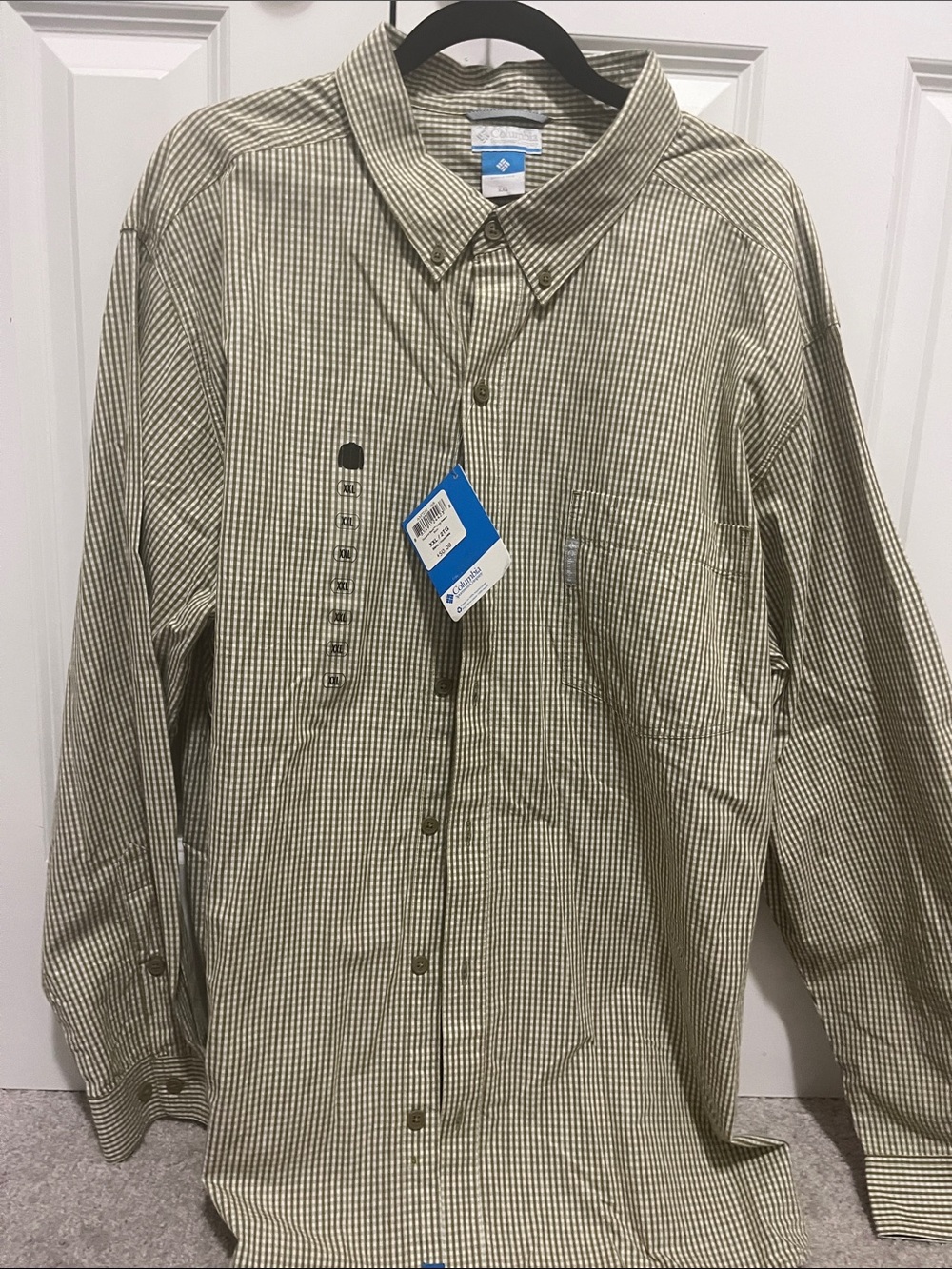 Columbia Men's Beige and White Plaid Button-Down Shirt